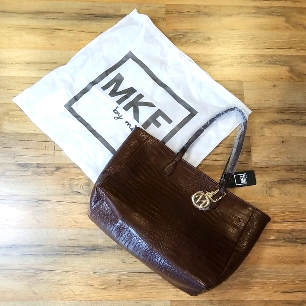 MKF COLLECTION Brown Croc-Embossed Sadie Tote by Mia K. Farrow